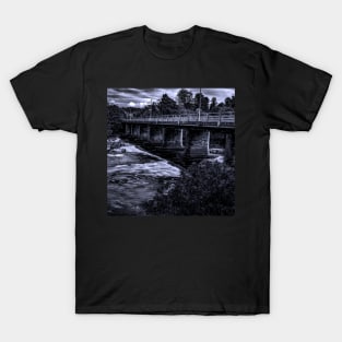 Monochrome Wylam Bridge T-Shirt